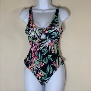 NWT. BEBE Tropical Floral Onepiece Swimsuit. Medium